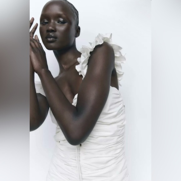 Zara Off White Drapped Linen Blend Women Dress - Picture 3 of 10